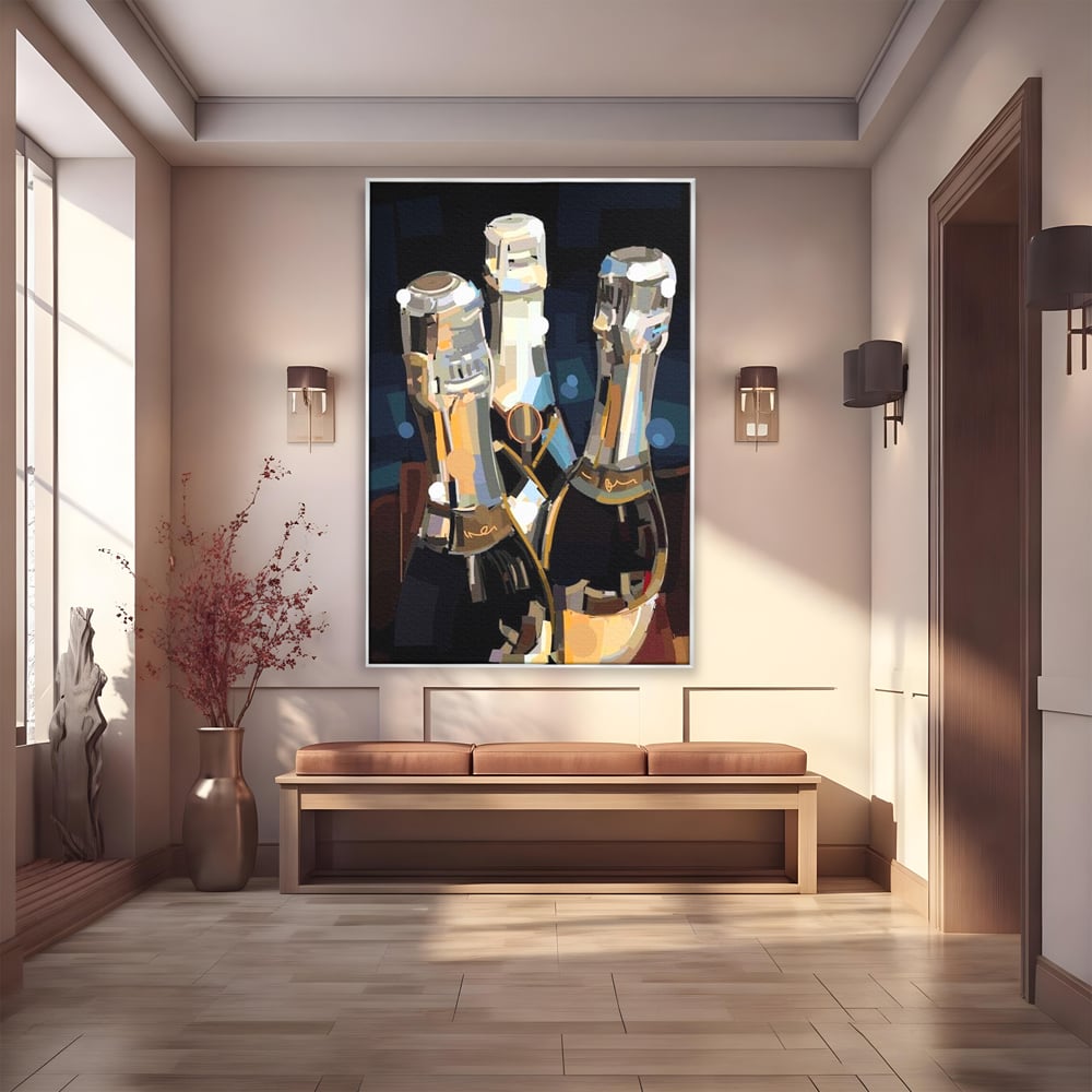 Tablou canvas cu pictura abstracta cu trei sticle de sampanie, in rama de aluminiu argintiu